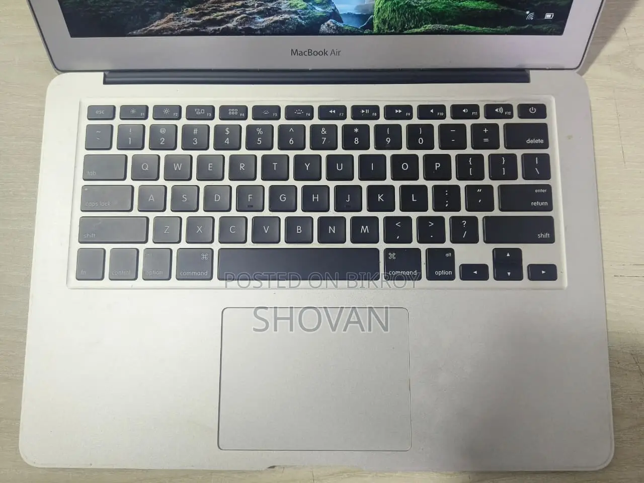 Laptop Apple MacBook Air 2017 8GB Intel Core i5 SSD 256GB