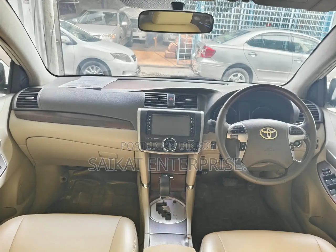 Toyota Premio 2011 Pearl