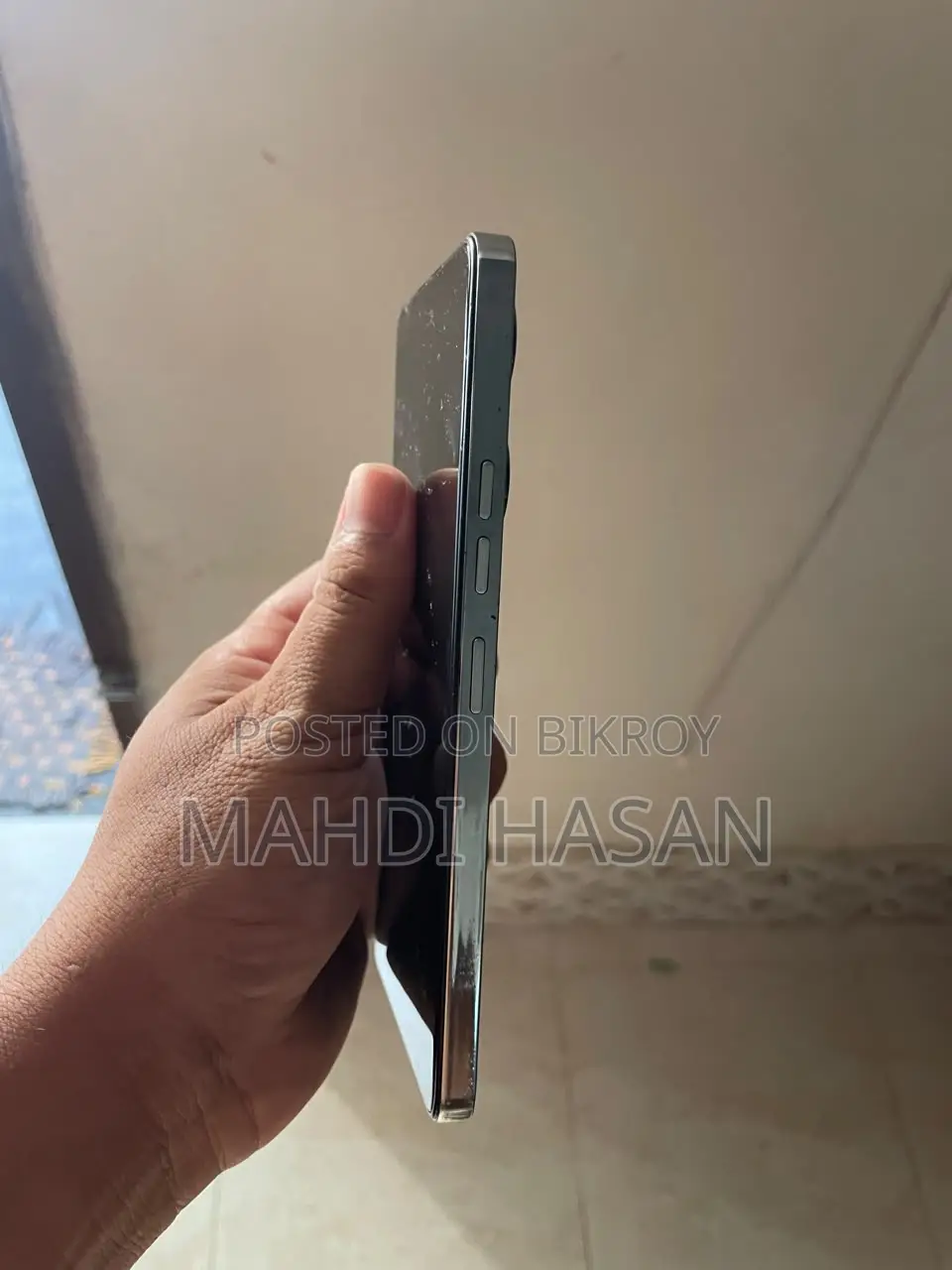 টেকনো ক্যামন ২০ ২৫৬ জিবি সাদা