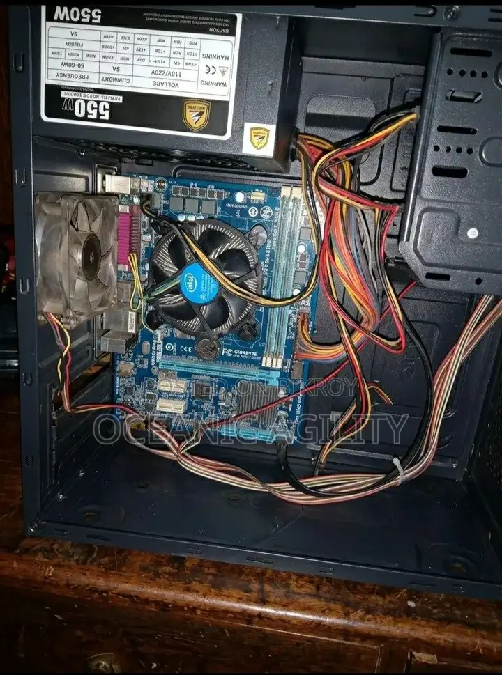 Desktop Computer Gigabyte 8GB Intel Core i7 SSD 128GB