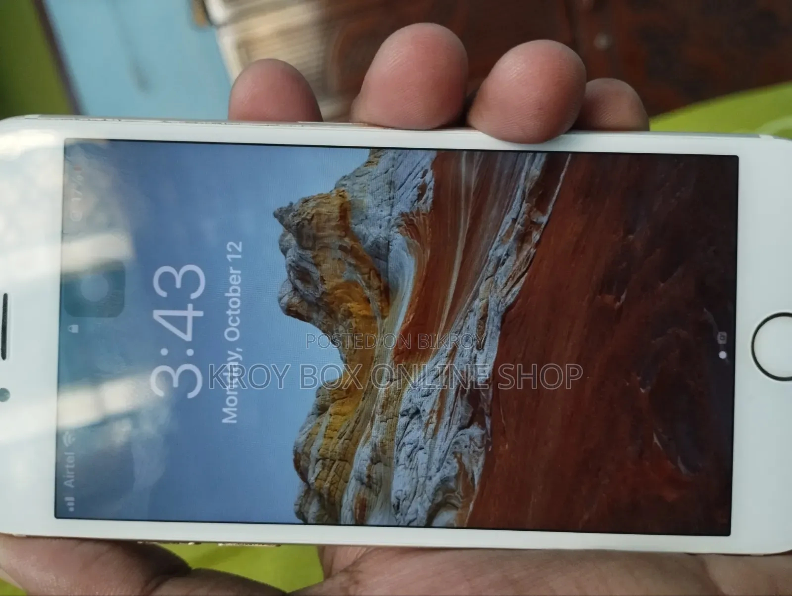 Apple iPhone 6s 64 GB Gold