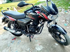 বাজাজ ডিসকভার ১১০ ২০২১ কালো