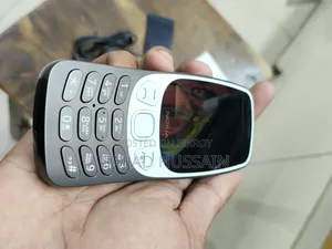 নতুন নোকিয়া ৩২১০ কালো