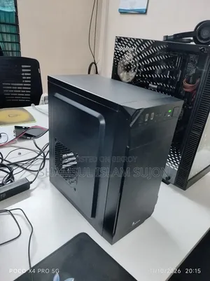 Desktop Computer 8GB AMD Ryzen 5 SSD 256GB