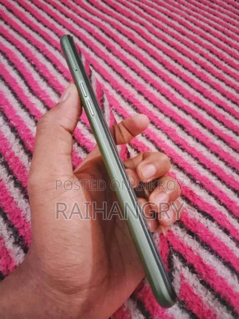 রিয়েলমি ৬আই ১২৮ জিবি গ্রিন
