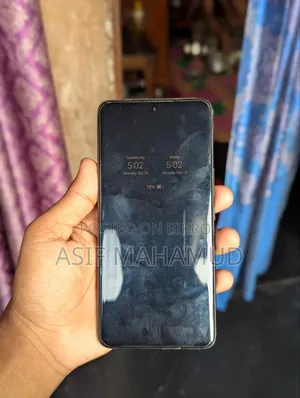 নতুন ভিভো টি৪আর ২৫৬ জিবি নীল