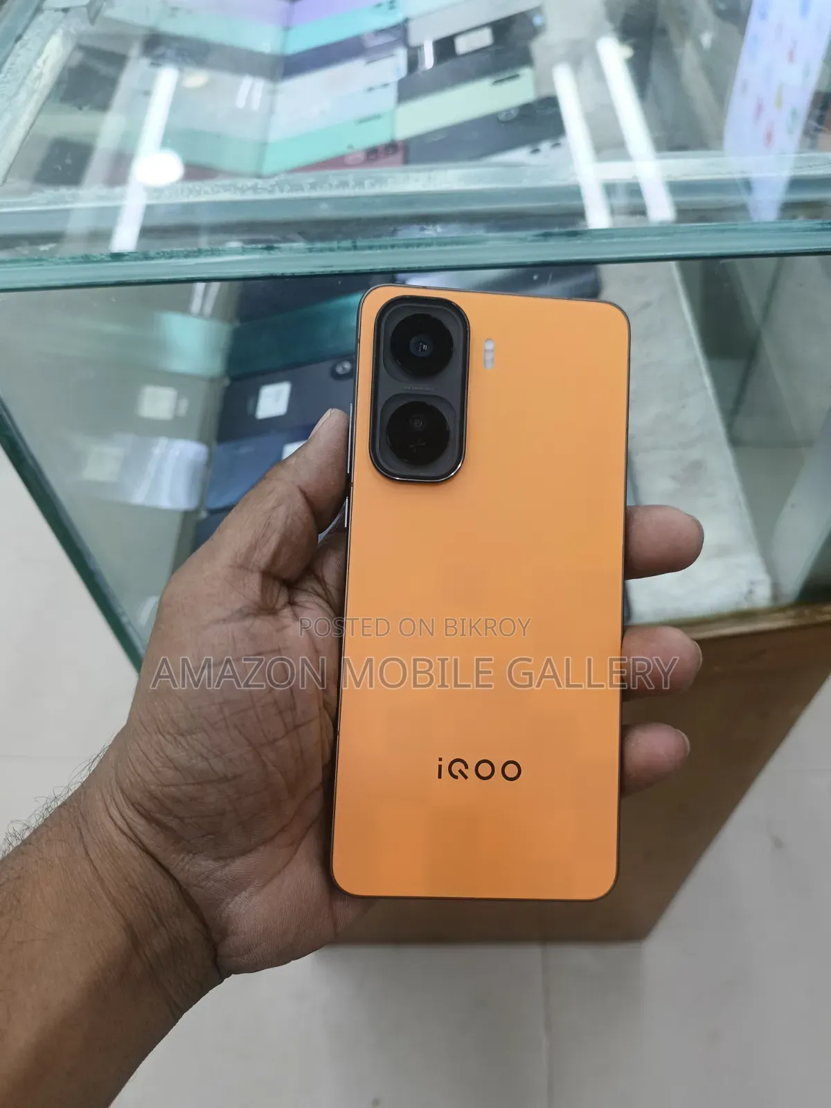 iQOO Neo11 256 GB Orange