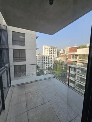 গুলশানে ৪ বেডরুমের অ্যাপার্টমেন্ট ভাড়া দেওয়া হবে