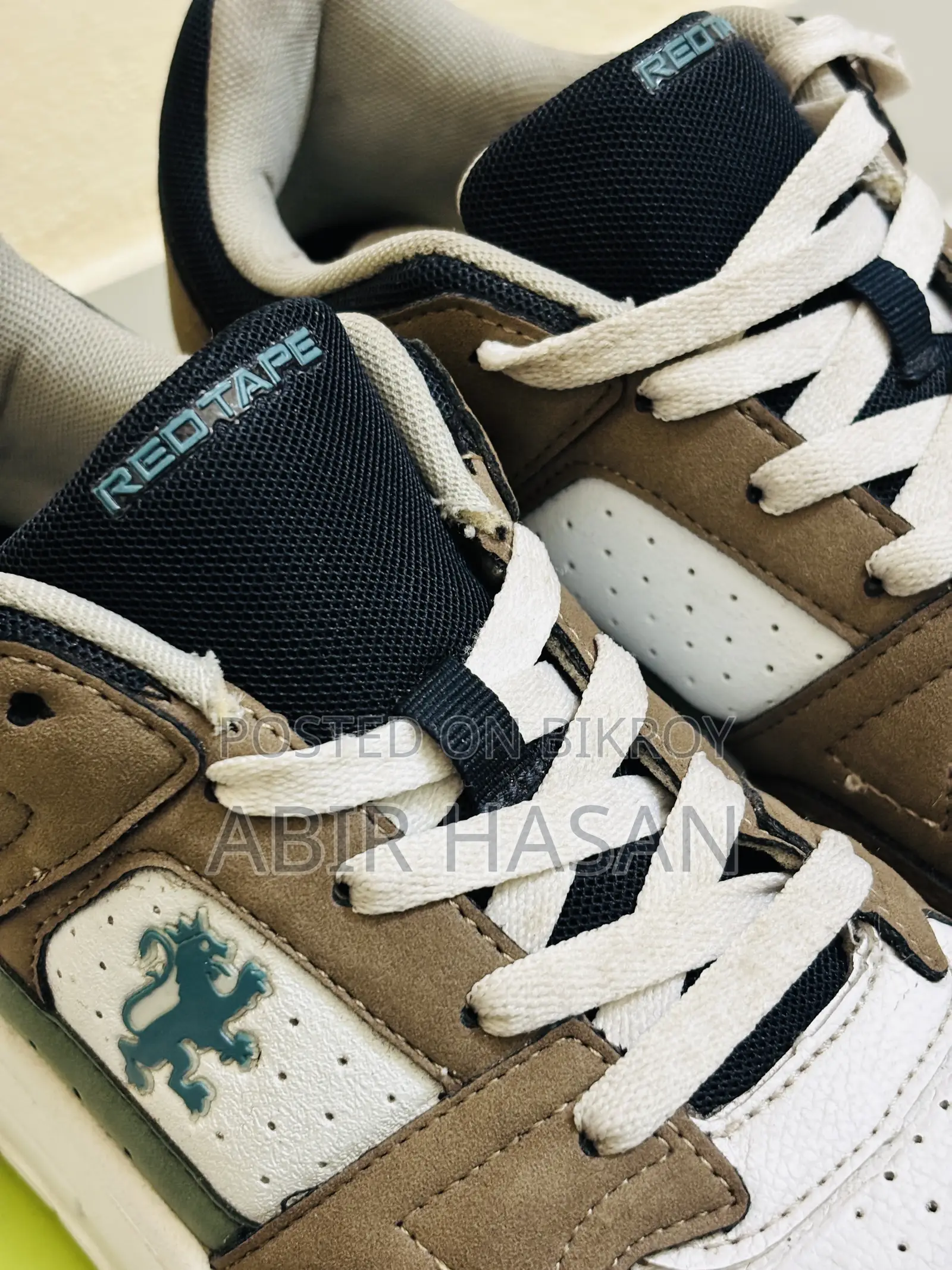 Redtape Sneakers+ Oraimo Cable + Geometry Box