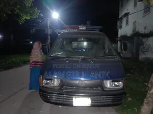 Toyota TownAce 1996 Blue