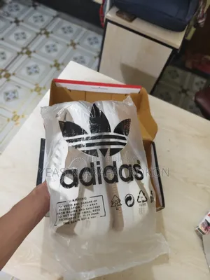 পুরুষদের স্নিকার্স