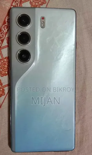 নতুন টেকনো ক্যামন ৪০ ২৫৬ জিবি গোল্ড