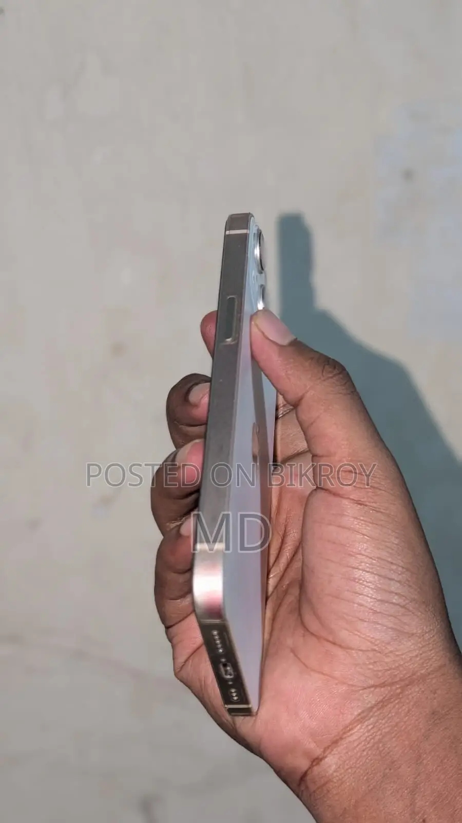 অ্যাপল আইফোন ১৩ ১২৮ জিবি সাদা