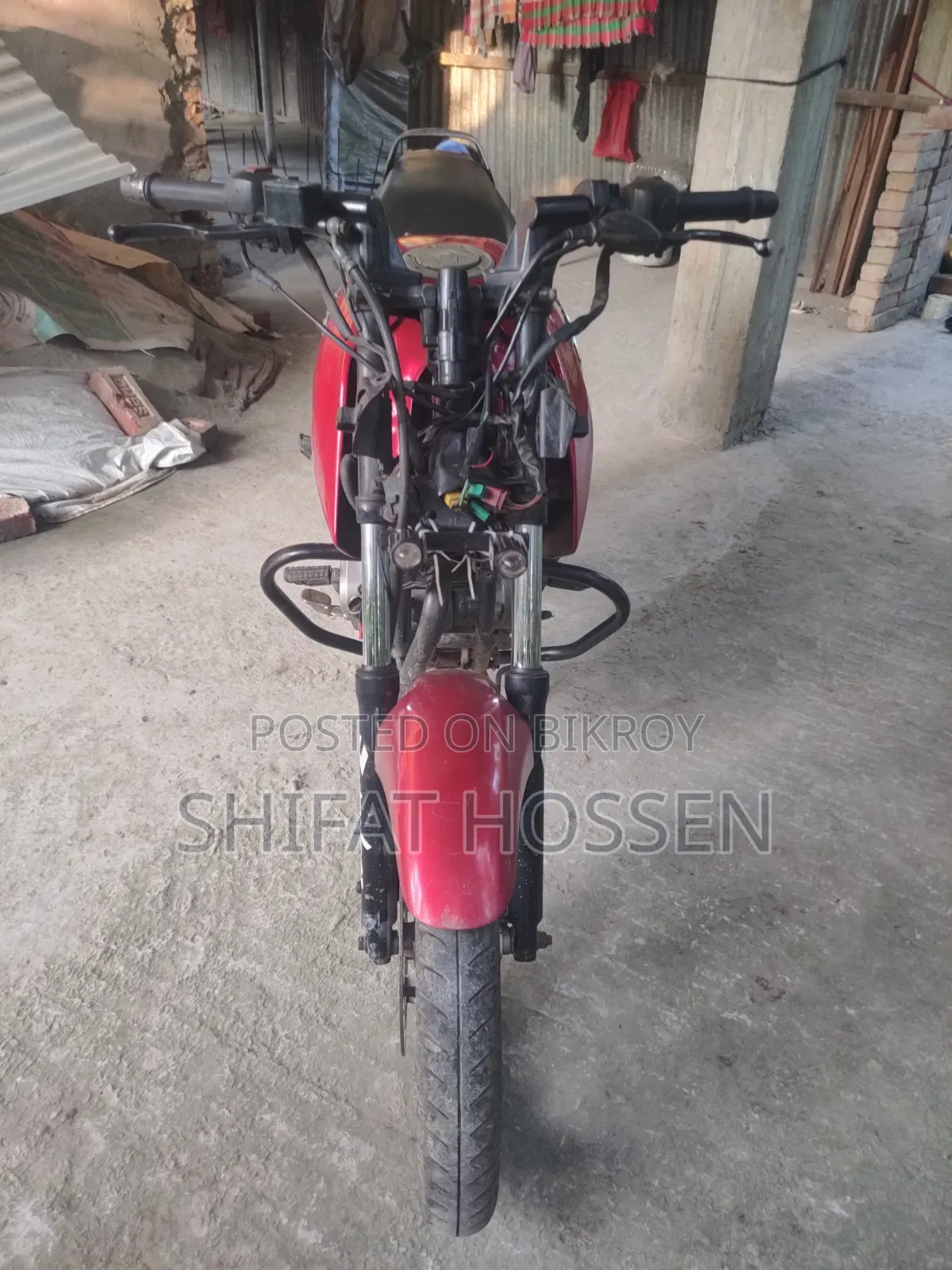 Bajaj Pulsar 150 2024 Red