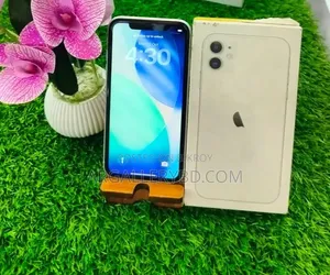অ্যাপল আইফোন ১১ ৬৪ জিবি হোয়াইট