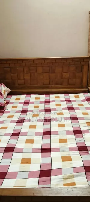 Bed 6/7 Feet Khat for Sale