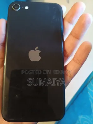 অ্যাপল আইফোন এসই (২০২০) ১২৮ জিবি কালো