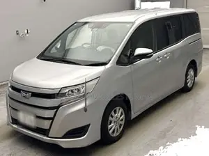 Toyota Noah 2.0 FWD (7 Seater) 2021 Silver