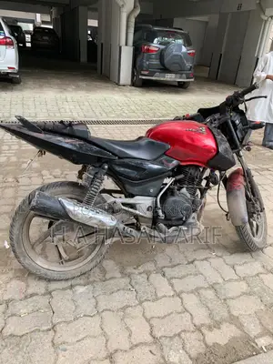 Bajaj Pulsar 150 2017 Red