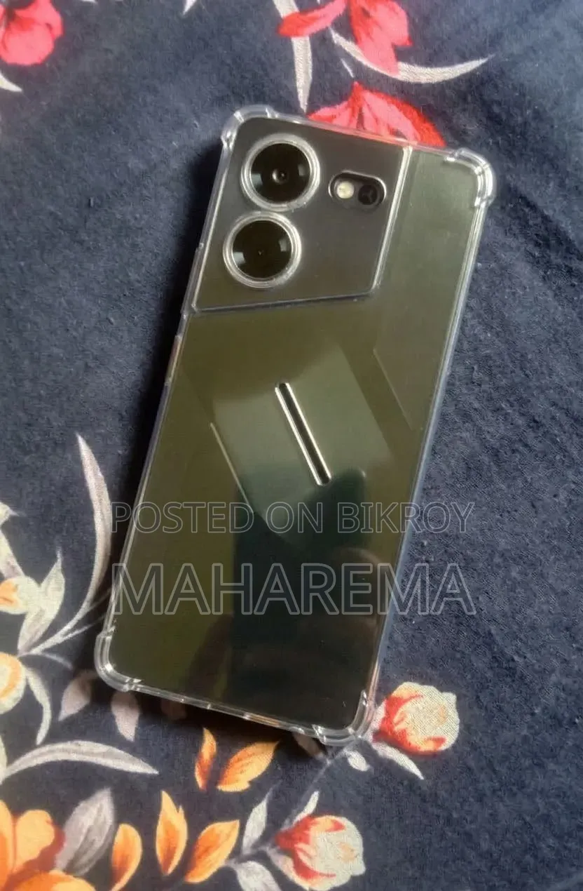 নতুন টেকনো পোভা ৫ প্রো ২৫৬ জিবি নীল