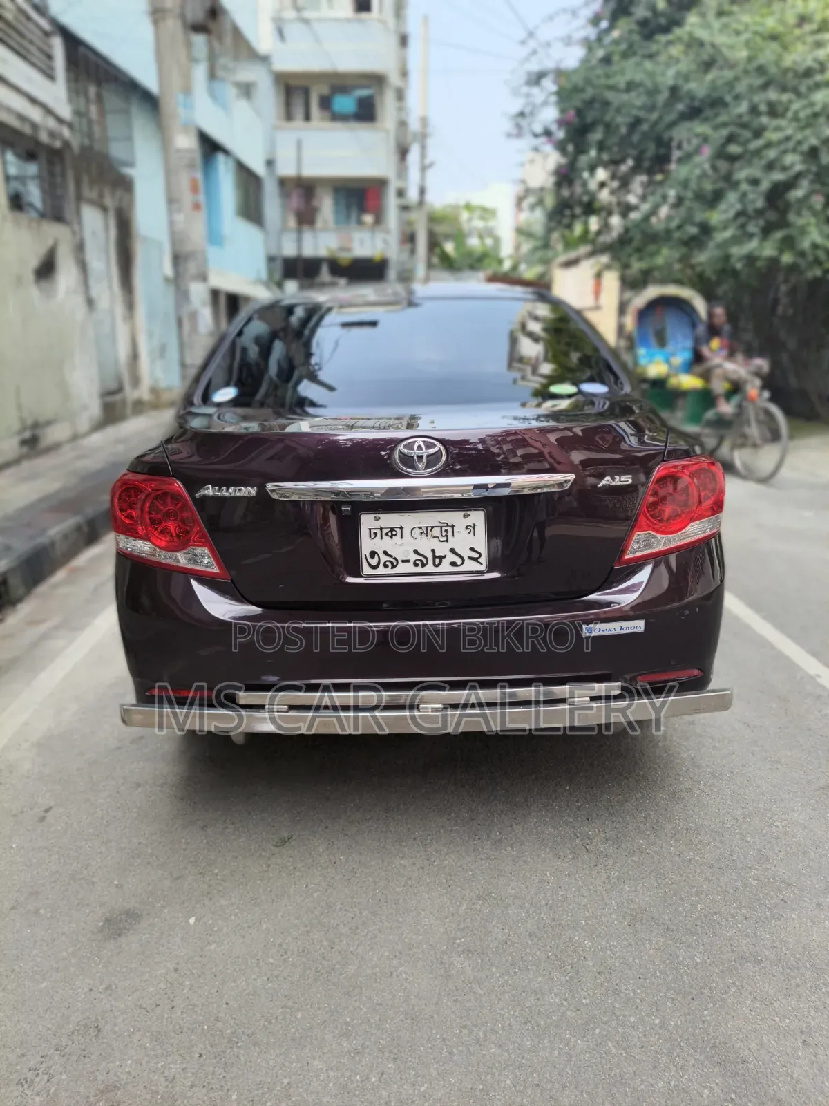টয়োটা অ্যালিওন ২০১২ মেরুন
