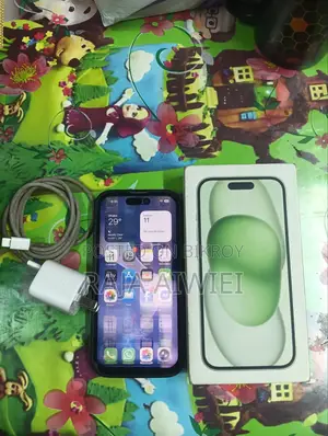 Apple iPhone 15 128 GB