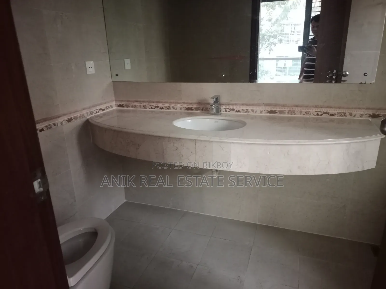 3 Bedroom Apartment in Anik Real Estate, Gulshan for sale