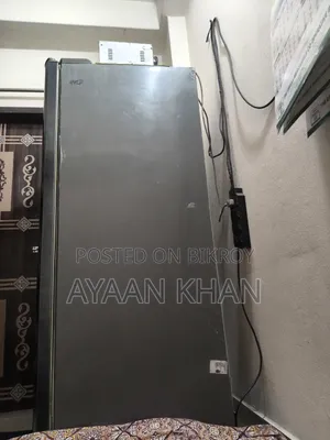 [ব্যবহার করা নতুনের মতো] ওয়াল্টন সাইড-বাই-সাইড ইনভার্টার রেফ্রিজারেটর (৫০০+ লিটার)