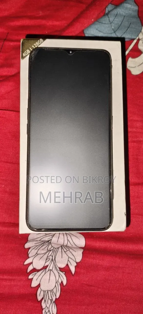 অপ্পো এ৫ ১২৮ জিবি ব্ল্যাক