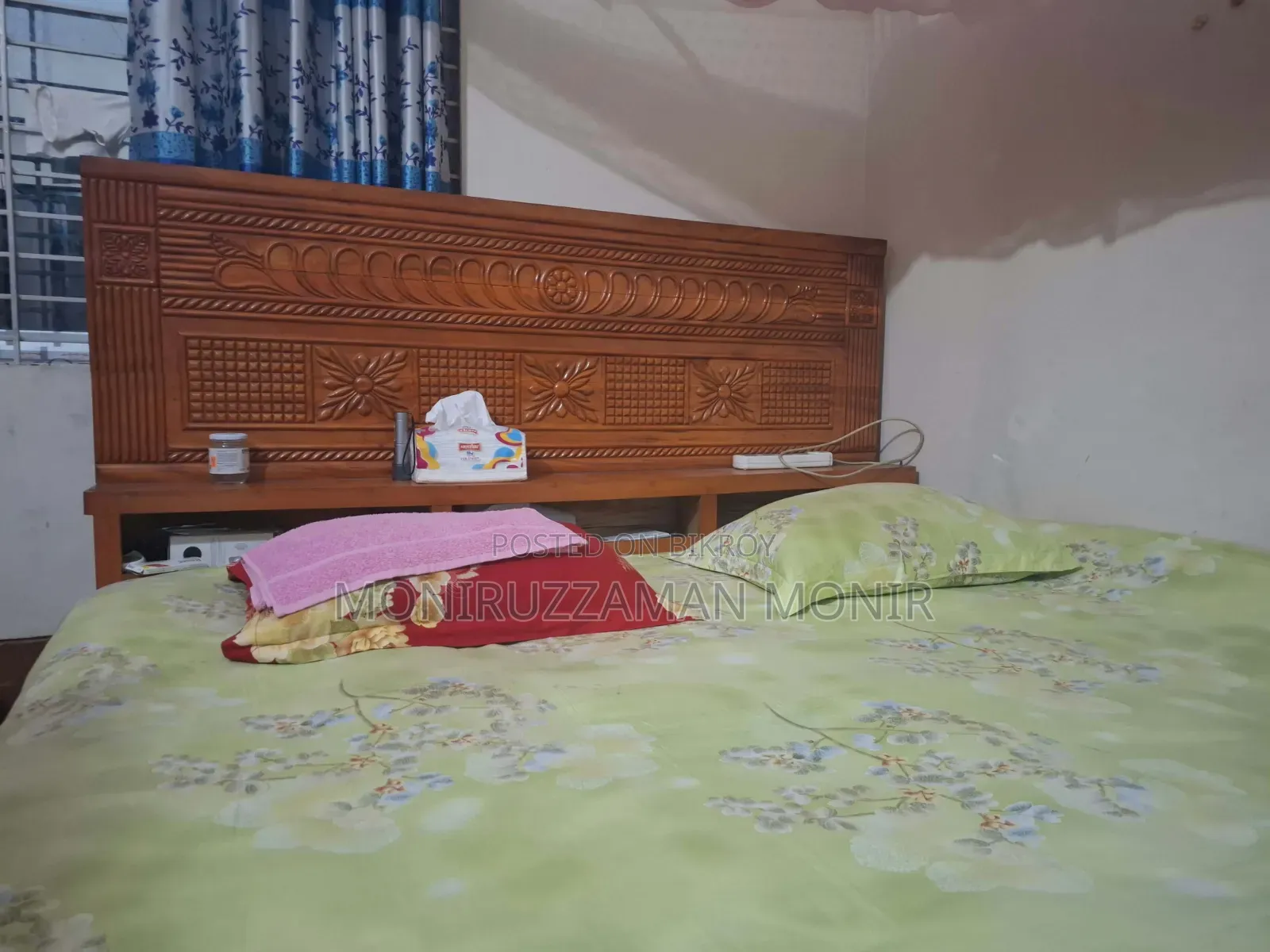Mahogany Wood Bed Sell
