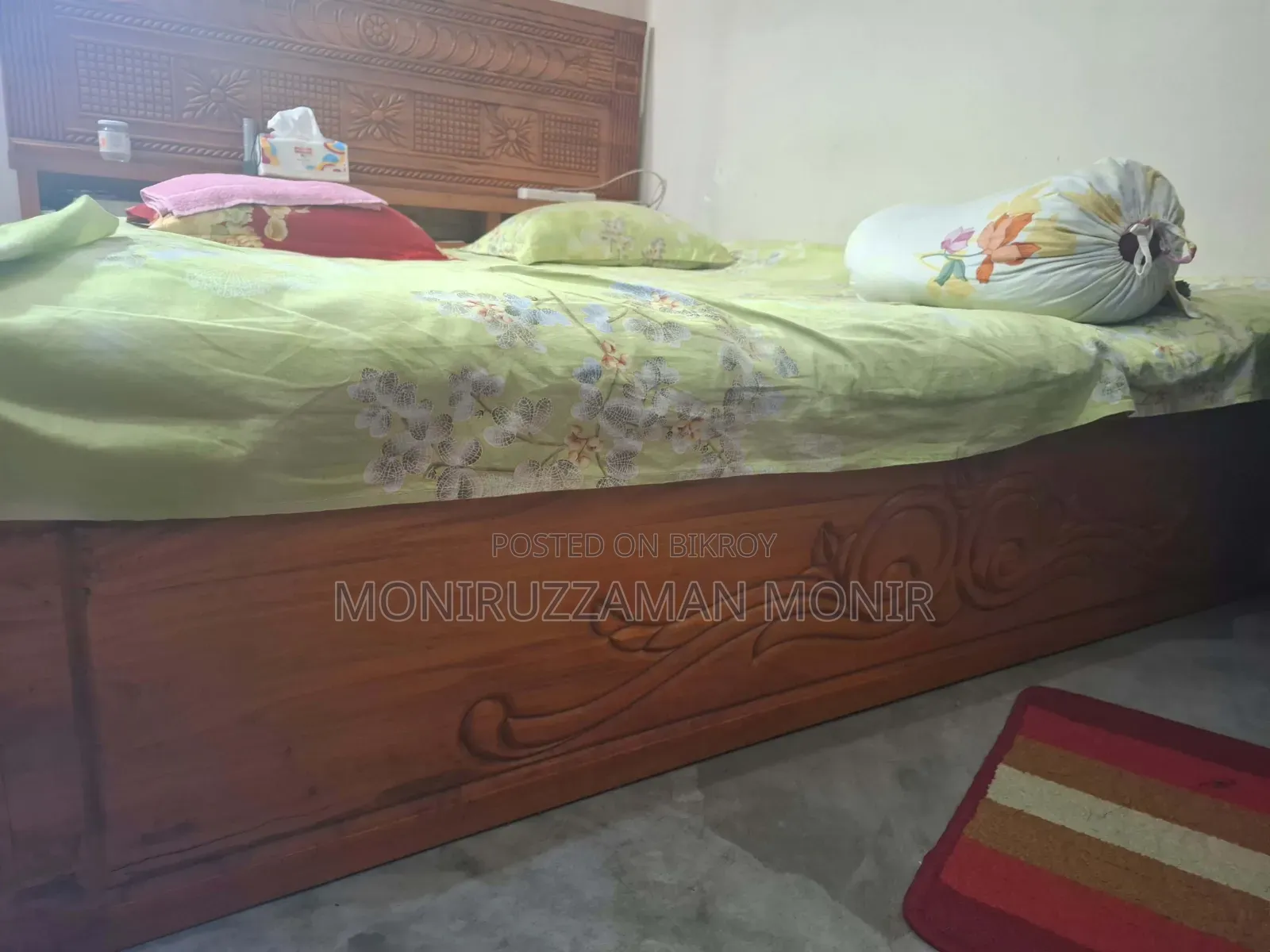 Mahogany Wood Bed Sell