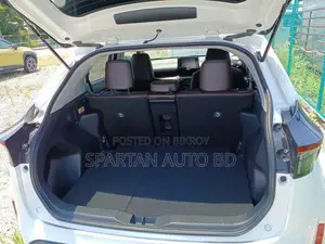 Toyota Yaris Cross 2020 Pearl