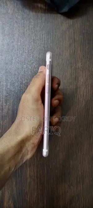 Apple iPhone 7 32 GB Rose Gold