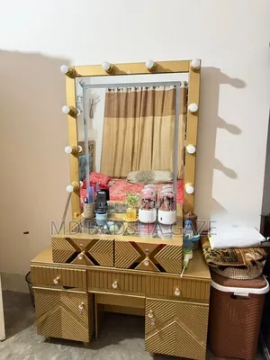 কানাডিয়ান উটকাট এর ভেনিটি