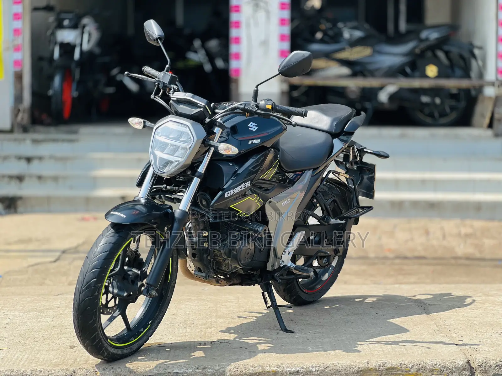 Suzuki Gixxer 2022 Black