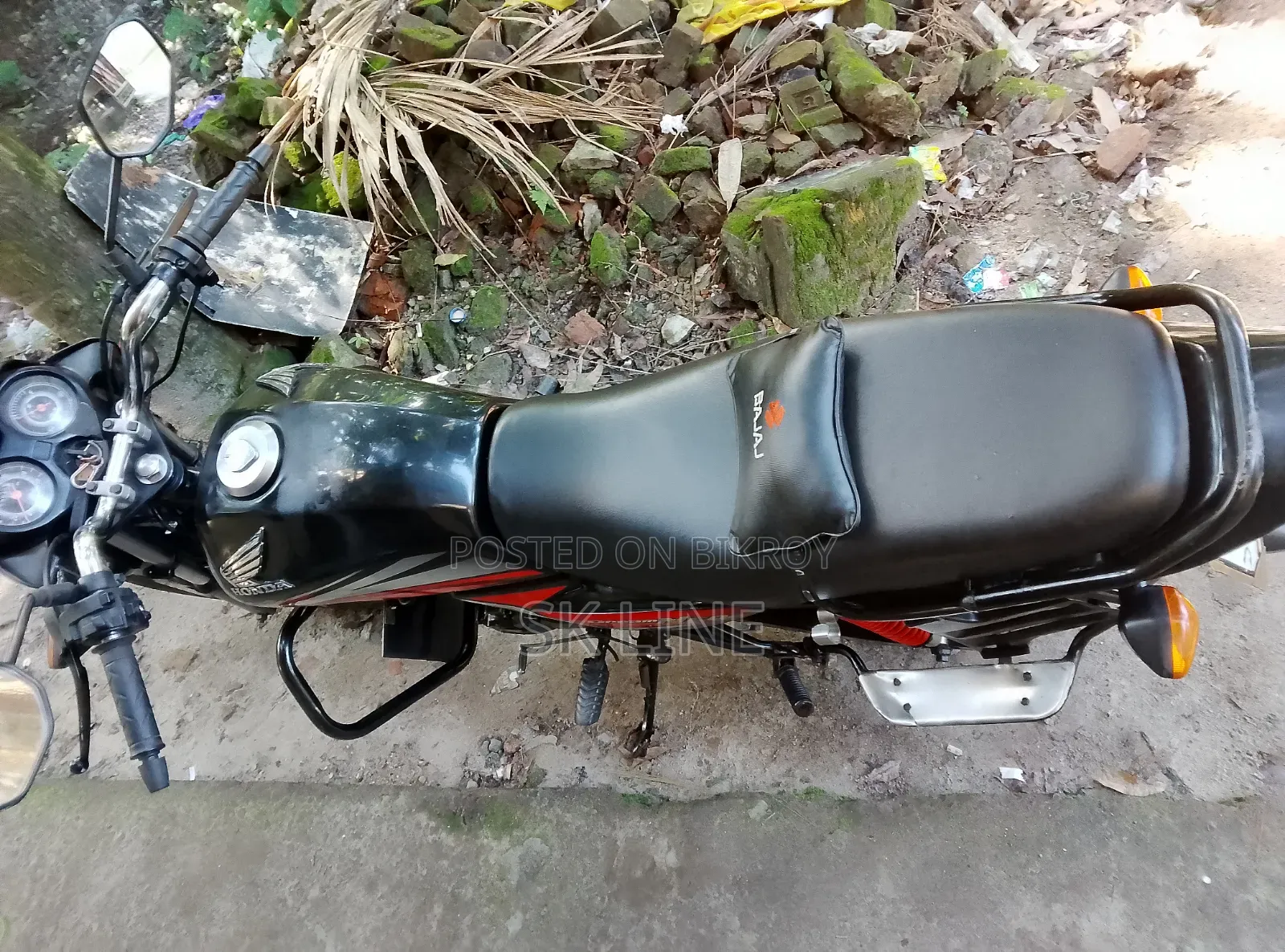 Honda Dream Neo 2018 Black