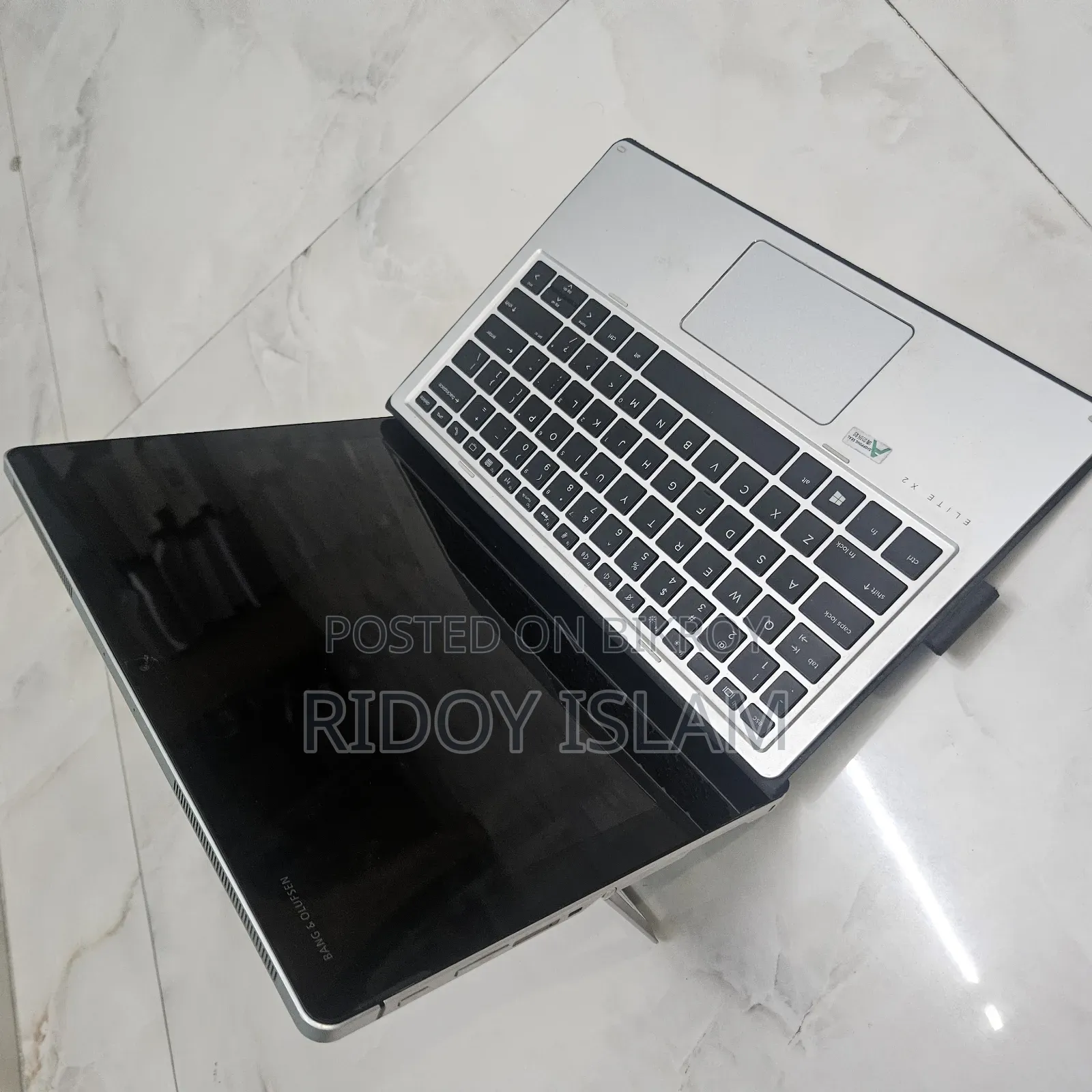 ল্যাপটপ HP X2 16GB ইন্টেল কোর i5 SSD 256GB