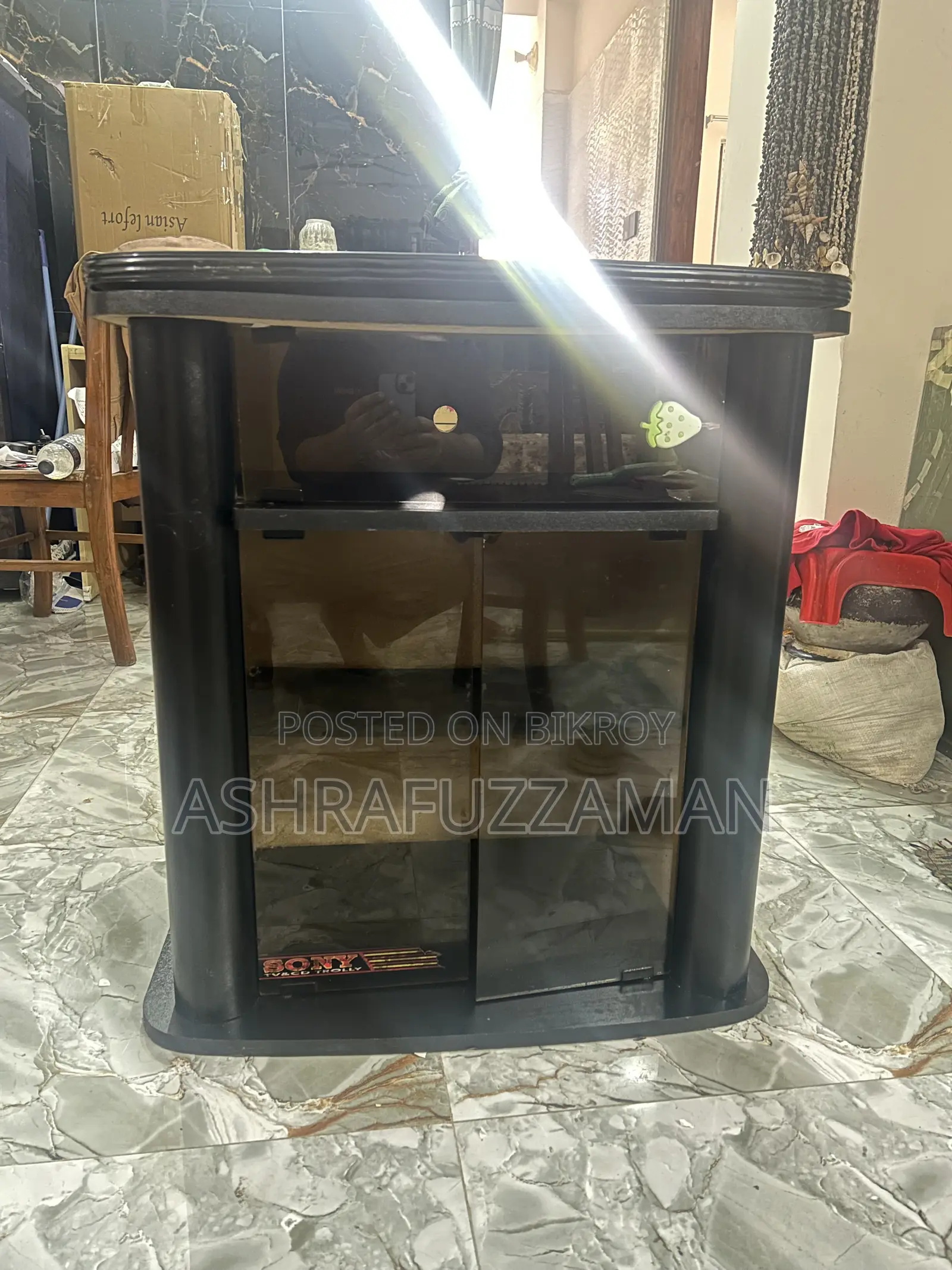 টিভি রাখার জন্য ভালো মানের কেবিনেট