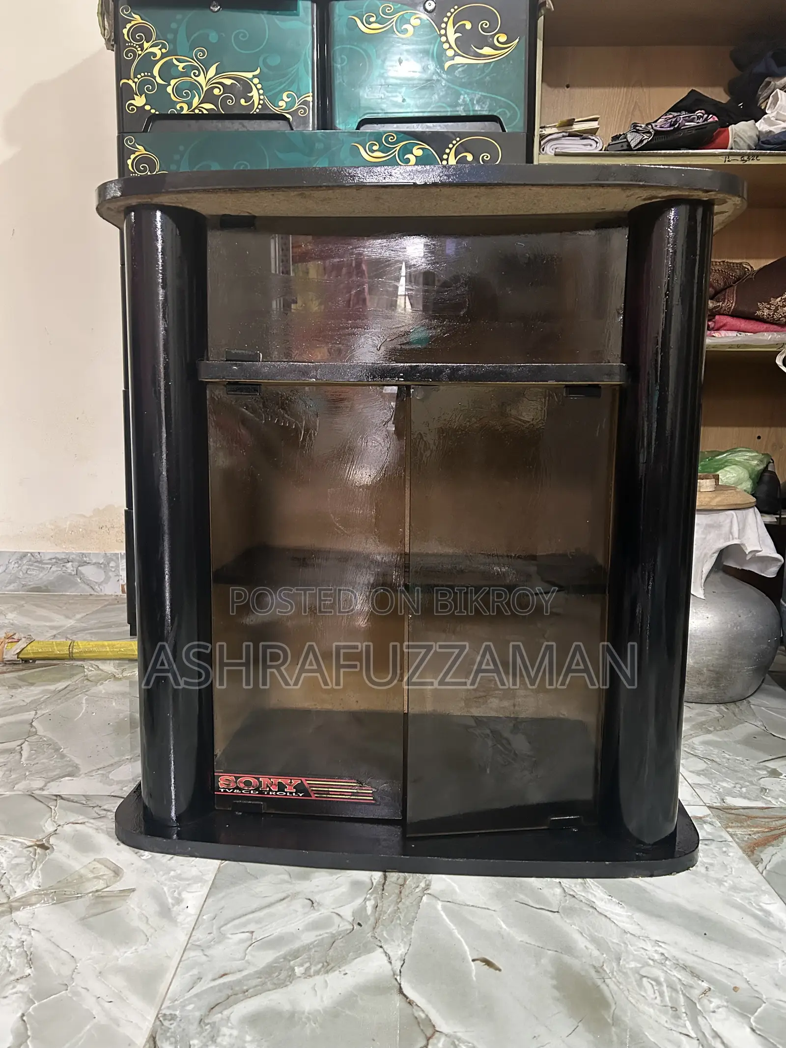 টিভি রাখার জন্য ভালো মানের কেবিনেট