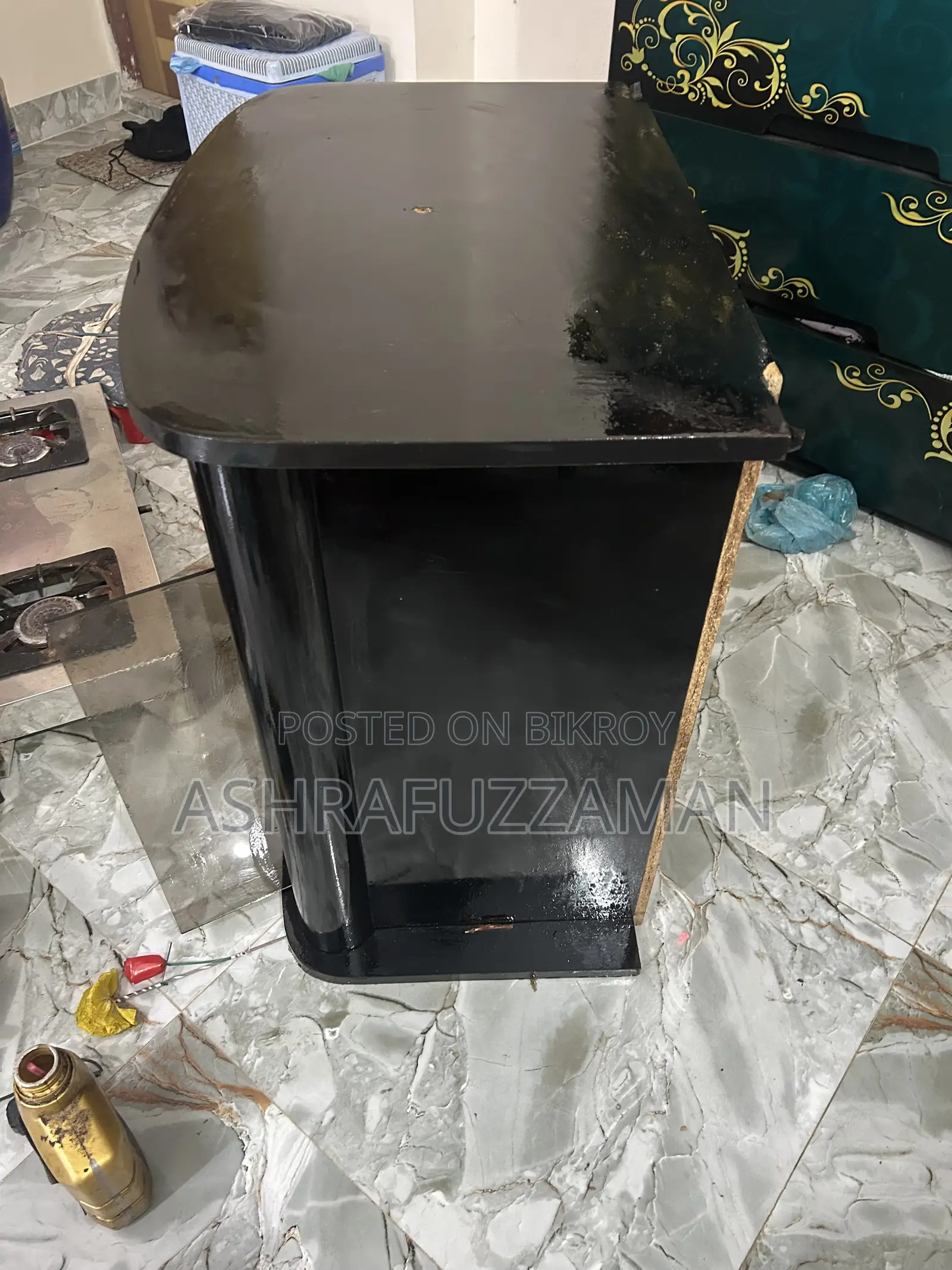 টিভি রাখার জন্য ভালো মানের কেবিনেট