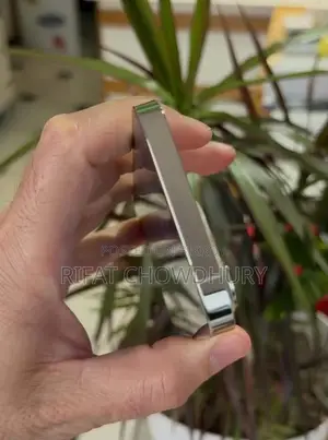 অ্যাপল আইফোন ১৪ প্রো ম্যাক্স ২৫৬ জিবি হোয়াইট