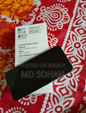 Tecno Spark 40 128 GB Silver