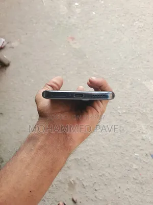 ভিভো ভি২৫ প্রো ১২৮ জিবি ব্ল্যাক