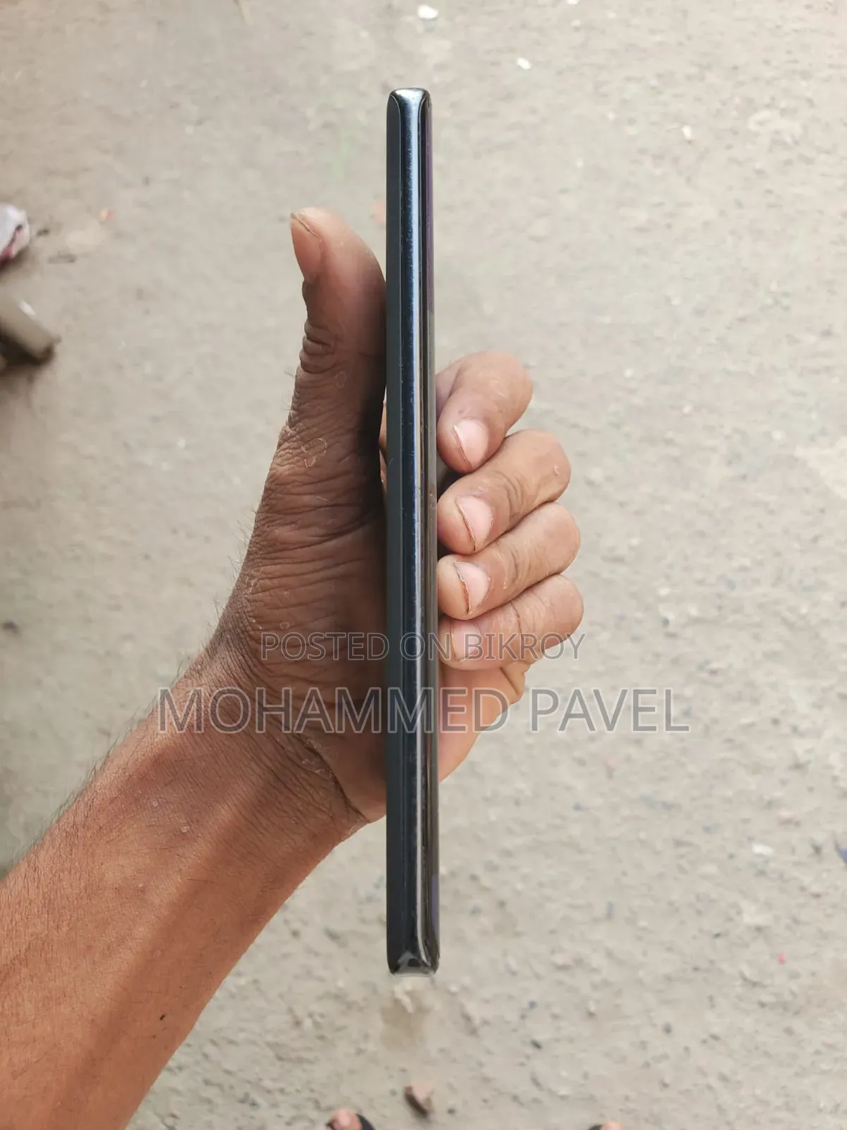 ভিভো ভি২৫ প্রো ১২৮ জিবি ব্ল্যাক