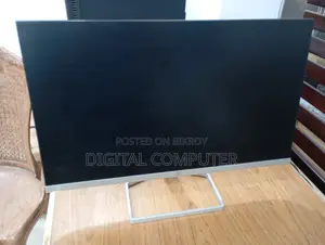 HP M22f Monitor Black