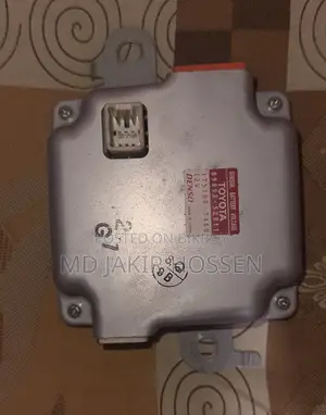 TOYOTA Car Battery Controller, Sensor, Battery Voltage (DENSO )