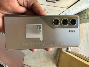 Tecno Camon 40 Pro 4G 256 GB রোজ গোল্ড