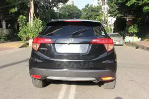 Honda Vezel 1.5 2WD 2015 Black