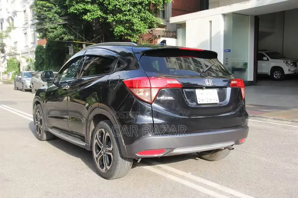 Honda Vezel 1.5 2WD 2015 Black