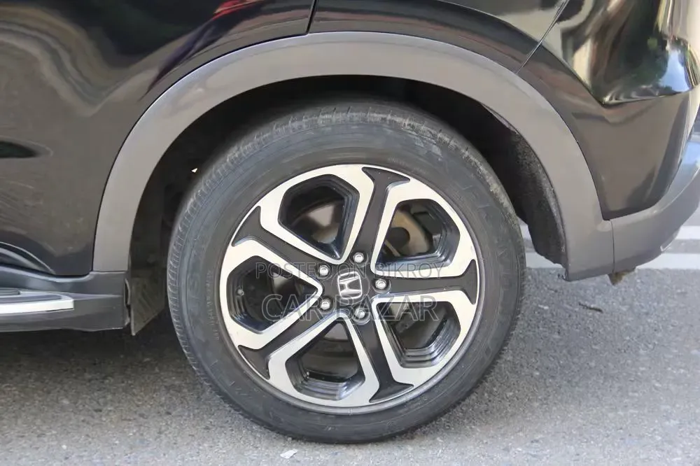 Honda Vezel 1.5 2WD 2015 Black